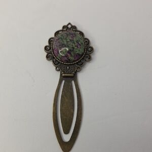 Vintage-style metal bookmark 3"